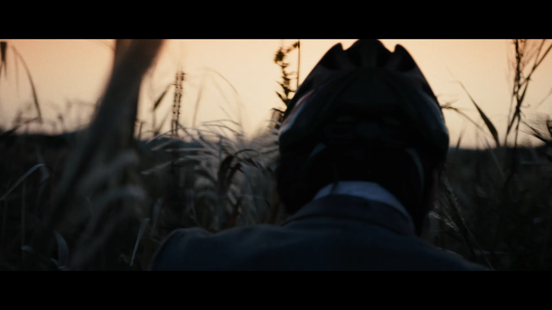 铃木先生Mr.Suzuki-A Man In God's Country-trailer.png